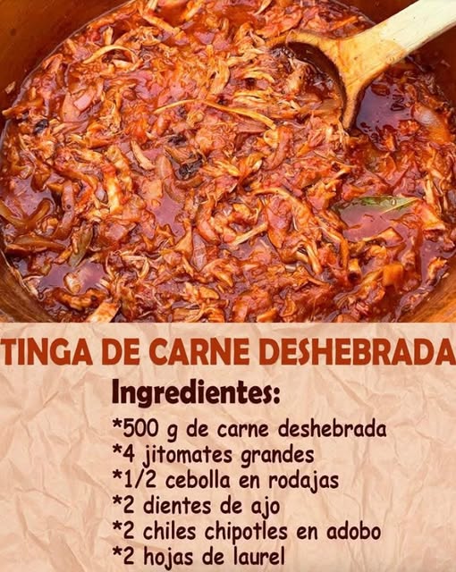 TINGA DE CARNE DESHEBRADA