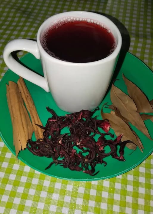 RECETA DE EL TE  JAMAICA CANELA Y LAUREL