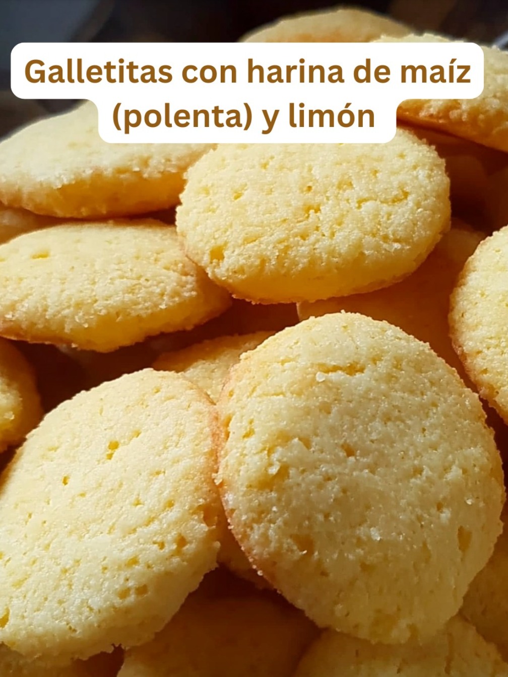 Galletitas con harina de maíz (polenta) y limón